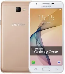 Замена стекла на телефоне Samsung Galaxy On5 (2016) в Москве